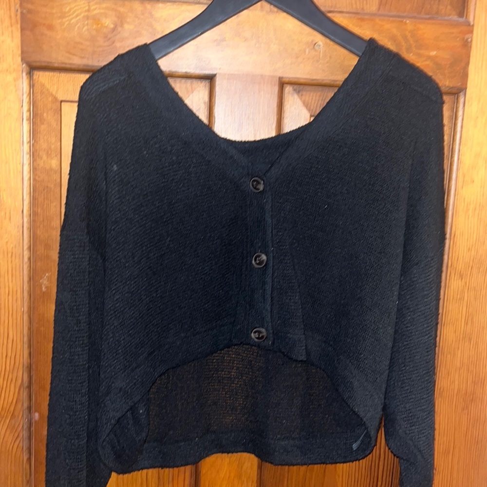 Urban Outfitters cropped sweater. Size M.